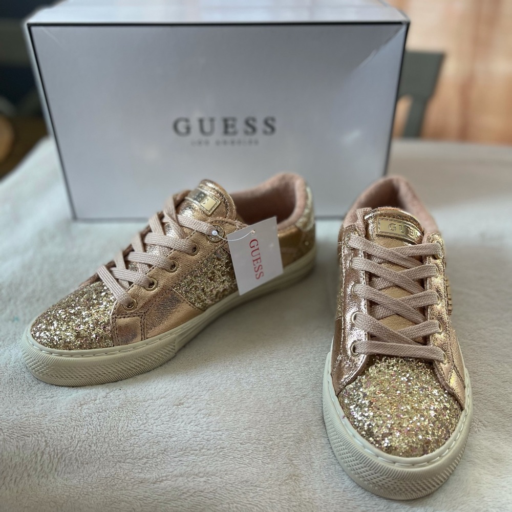 Sneaker Guess